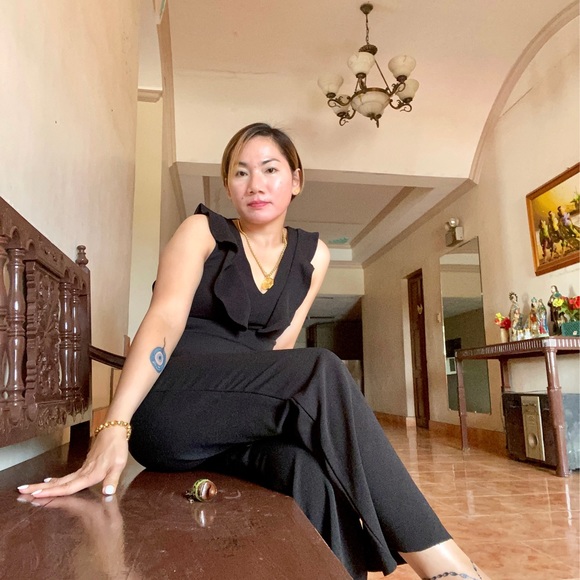 Meet your Posher, Liza - Picture 3 of 3